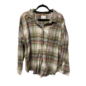 American Eagle women’s flannel
